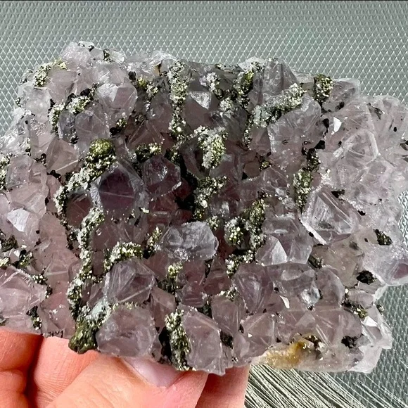 Amethyst with Chalcopyrite from Chala Mine in Haskovo, Bulgaria 137g (4.83oz)